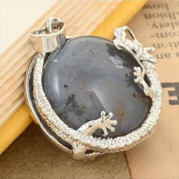 Mass Agate Dragon Sphere Pendant - Picture 6 of 13